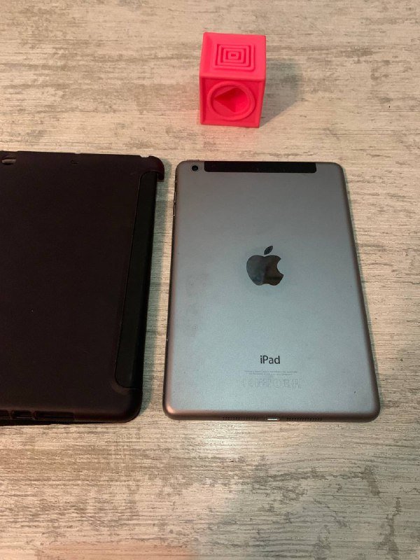 Планшет iPad в идеальном состоянии 2