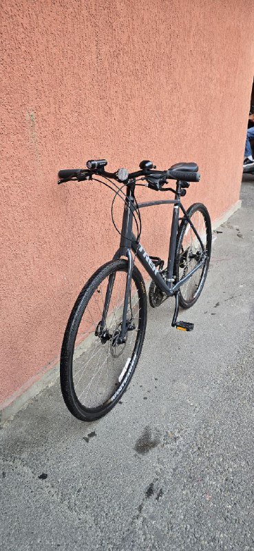 Велосипед TREK FX-1 размер XL с аксессуарами 9