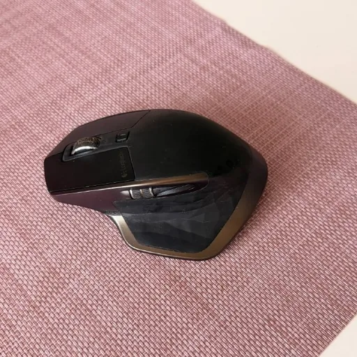 Мышь MX Master с ковриком