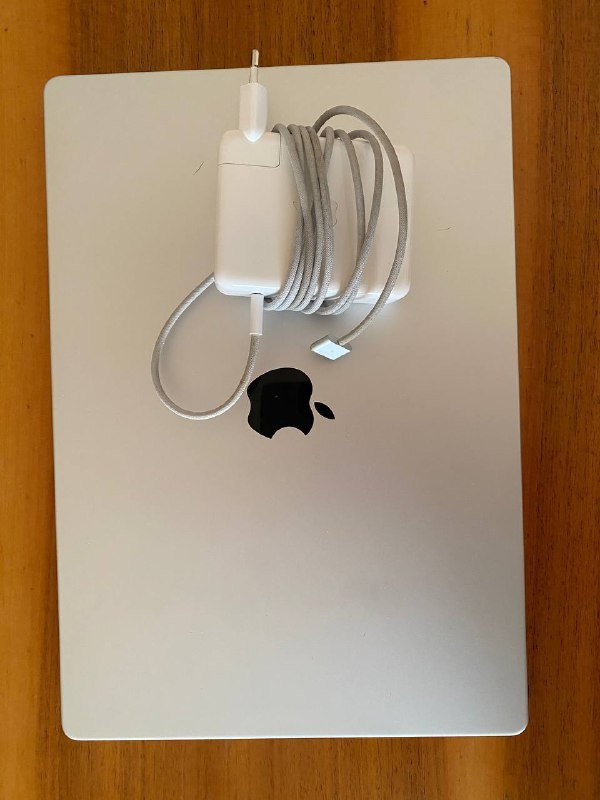 MacBook Pro 16'' M1 Pro 16GB 512GB 2