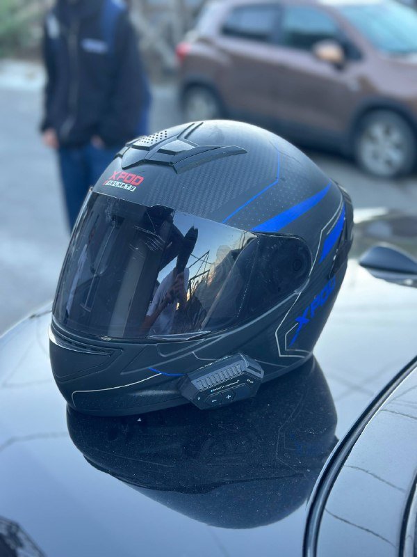 мото шлем Л размер с наушниками и микрофоном 2