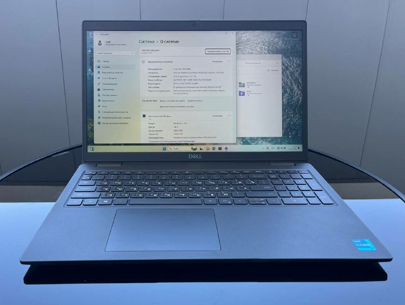 Dell latitude 3520 ноутбук i5-1135G7 ssd 256/16