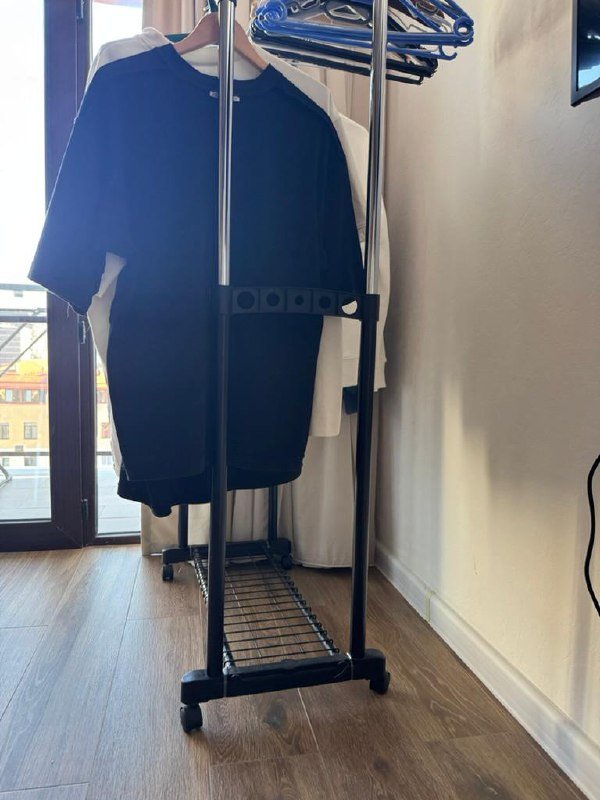 Усилитель сигнала вай фай Xiaomi Mi WiFi Range Extender Pro, клавиатура Apple A1314, Алиса мини 3, стол регулируемый, вешалка напольная 5