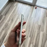 iPhone 11 128GB White 7