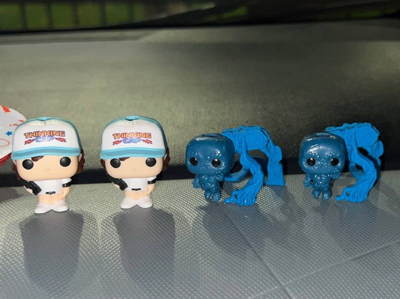 Фигурки Дастина и Векны (Очень странные дела) к Коллекции