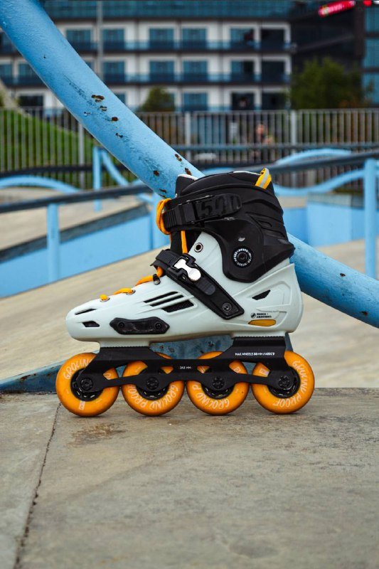 Фрискейт ролики 41–42 размера 3