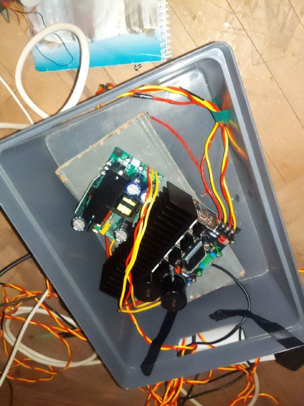 усилитель 2x150W и колонки AIWA Strasser SX-SXD1 2x80W 5