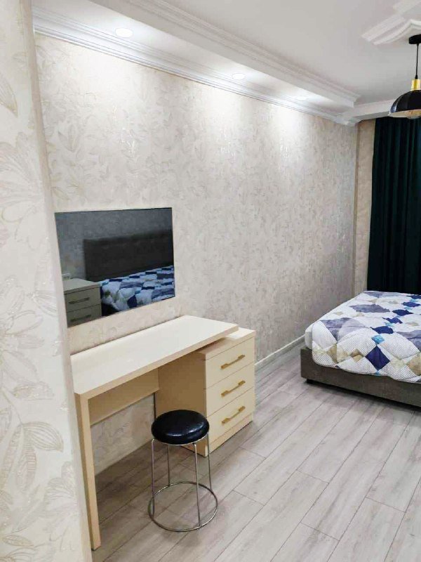 2-комнатная квартира с мебелью, ремонт, балкон 7