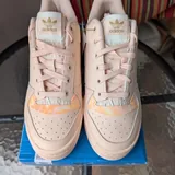 ქალის Adidas Forum Bold-ის კედები 2