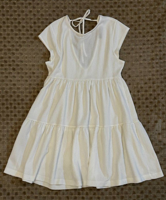 Босоножки, шорты Zara, платье Bershka, джинсы 7