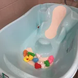 Детская ванночка, подставка, ковшик, игрушки, губка, полотенце 3