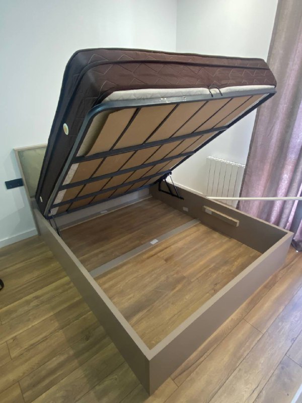 Кровать и ортопедический матрас Queen Size 2
