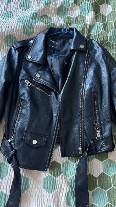 Женская кожаная куртка 2