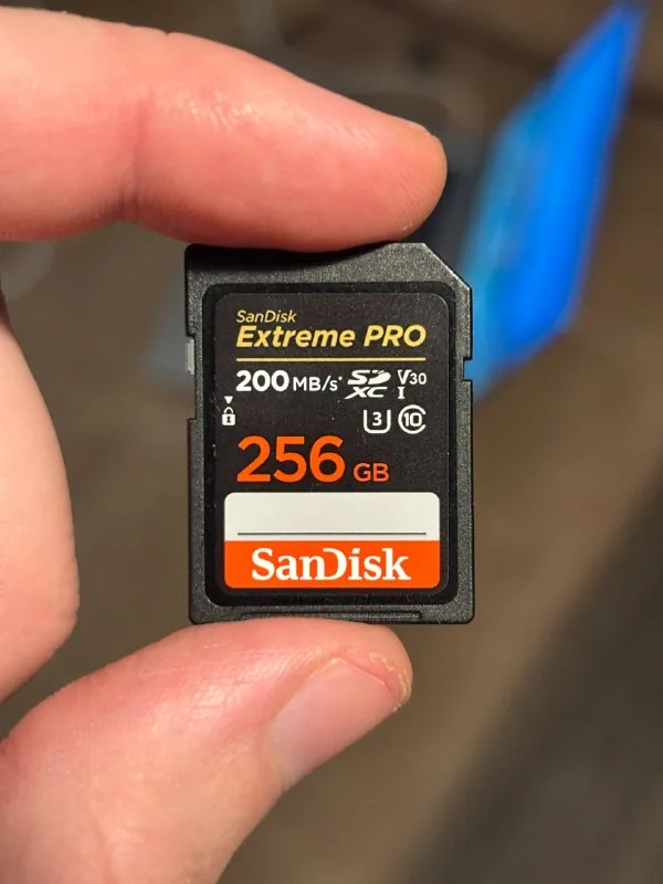 Карта памяти SanDisk Extreme PRO 256 ГБ