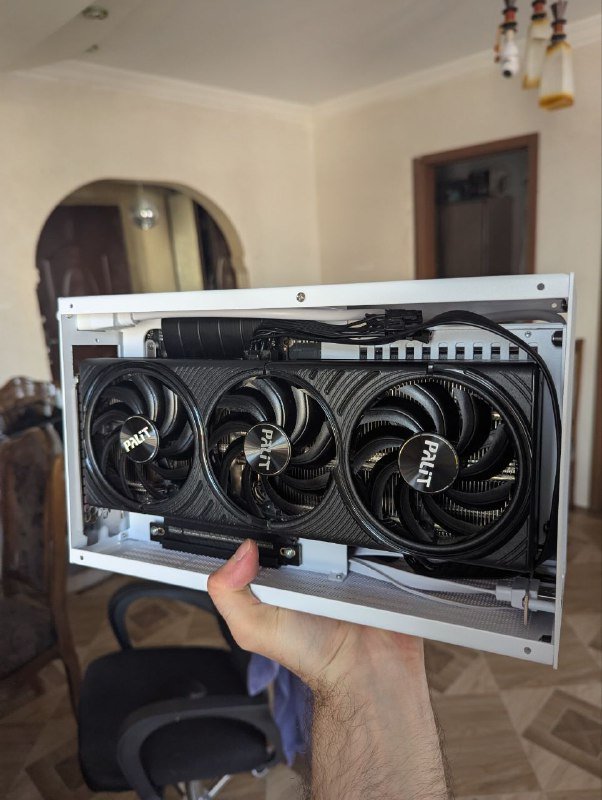 Mini ITX ПК с Ryzen 5 7600x, RTX 5060 ti, 32GB RAM, 1TB SSD 5