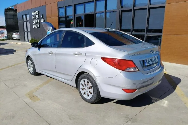 2015 car, automatic transmission 1