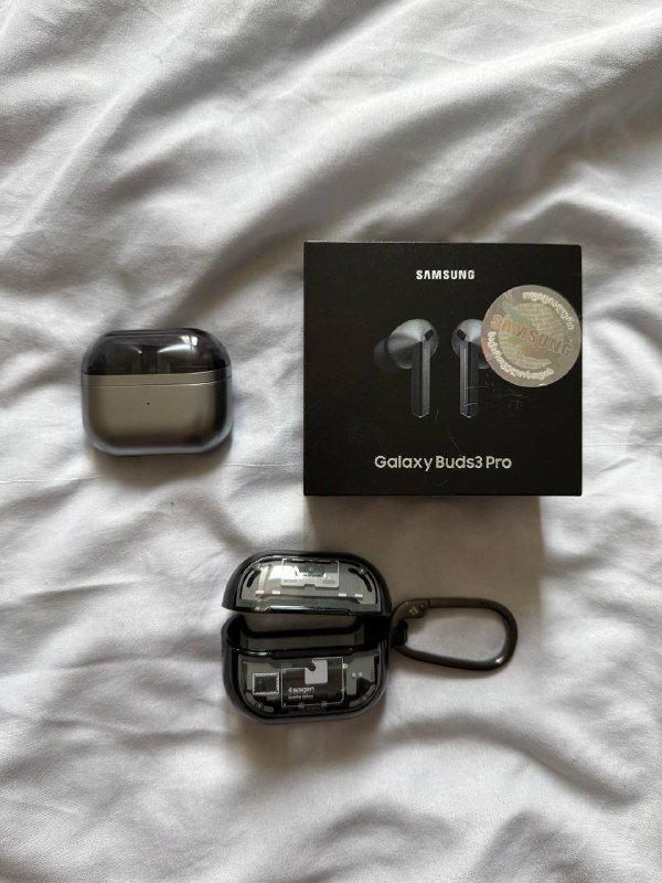 Samsung Galaxy Buds 3 Pro, чехол Spigen