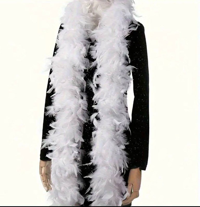 Платье с бахрамой, держатель для сигареты, набор украшений, перчатки, перья 3