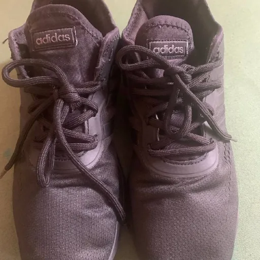 Беговые кроссовки adidas