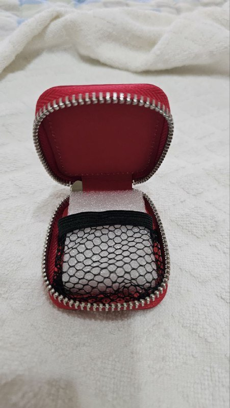 Чехол для наушников с кармашком 3