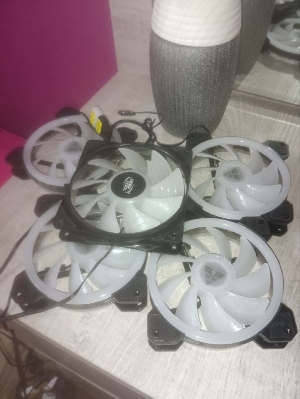 5 комплектов вентиляторов с подсветкой 2