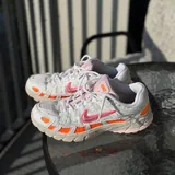 Женские кроссовки Nike 1