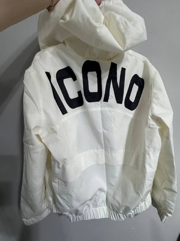 Ветровка размер С-М 2