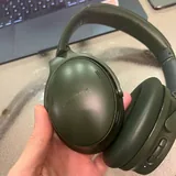Bose QuietComfort headphones 4
