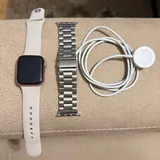 Apple Watch SE 40mm GPS первого поколения 1