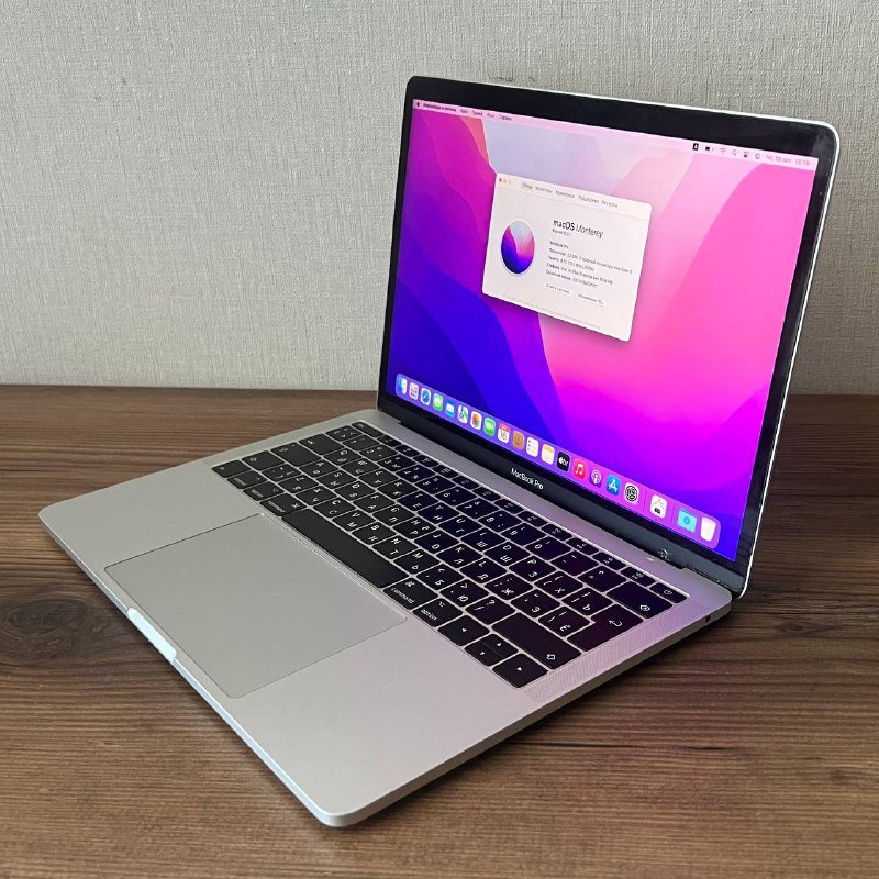 MacBook Pro 13-inch 2017 Intel Core i5 8GB RAM 128GB Storage 6