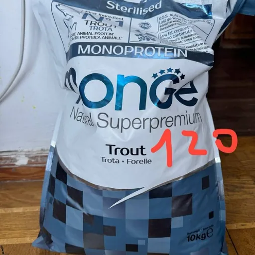 Корм для котов Monge Sterilised с форелью