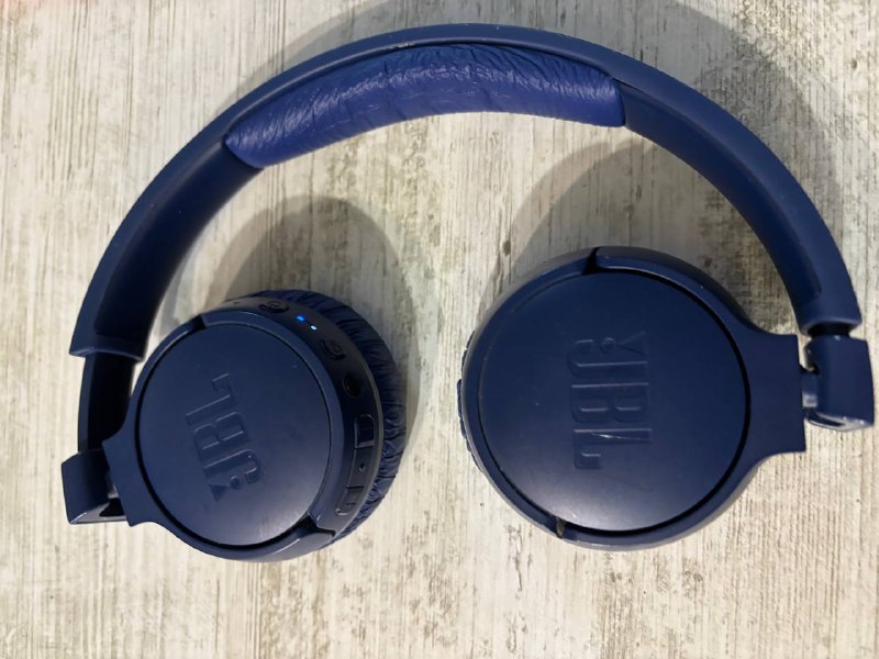 Фитнес браслет Xiaomi mi band 6, JBL T660nc, Power bank на 20к 2