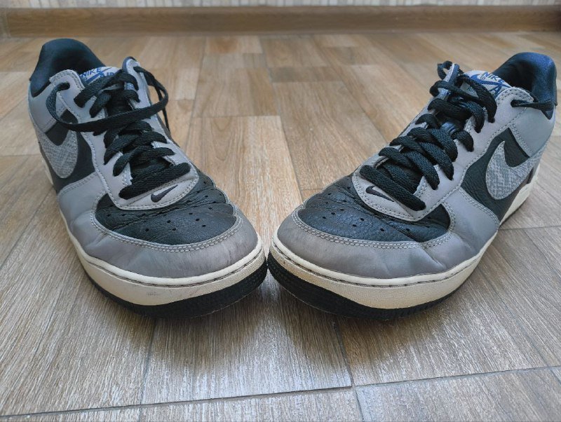 Кроссовки Nike Air Force 1 Low, 43 EU, черный+серый 2