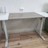 Стол с регулировкой высоты GEEKRIG 1