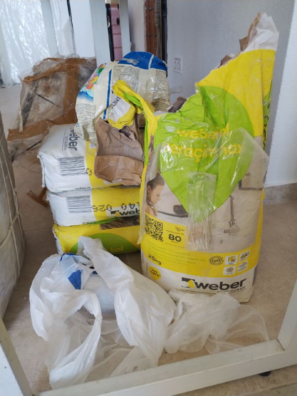 Клей для кафеля WEBER, затирка