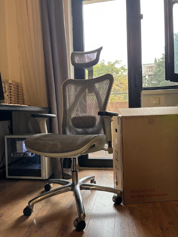 Офисное кресло SIHOO M57 серое эргономичное