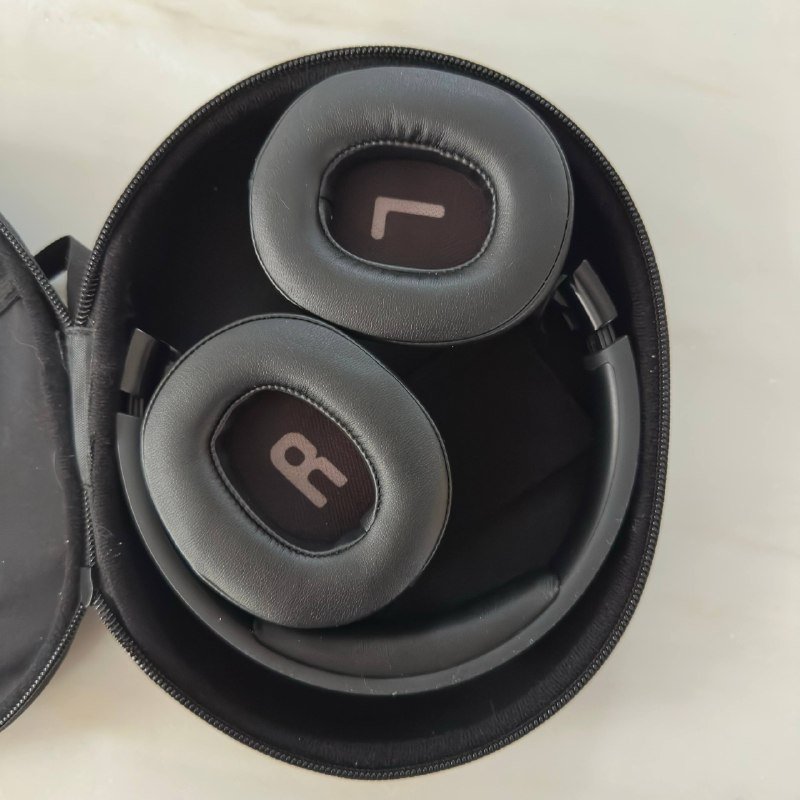 JBL Tune 770NC наушники, кейс, зарядка 3