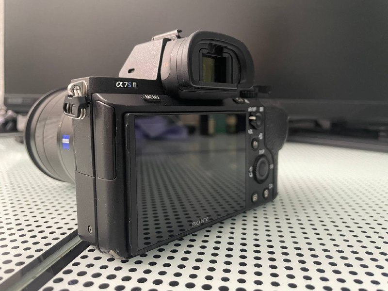 Sony A7s2 камера, батареи, флешка 128Гб 3