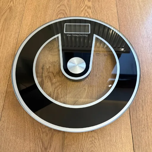 Bathroom scales