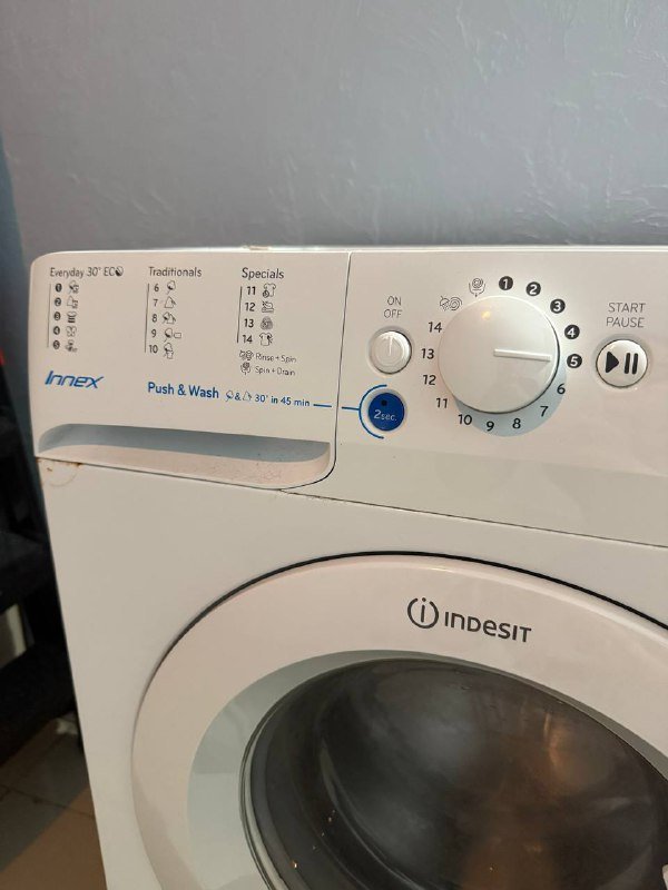 Стиральная машина Indesit 4