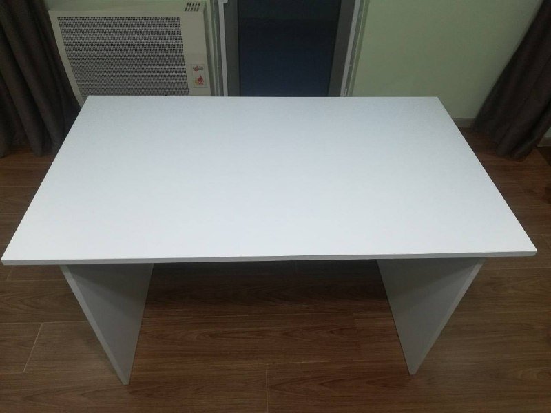 Белый стол размер 75 на 120