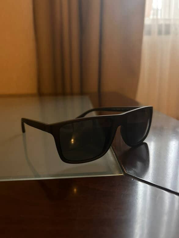 Очки солнцезащитные Армани с чехлом 2