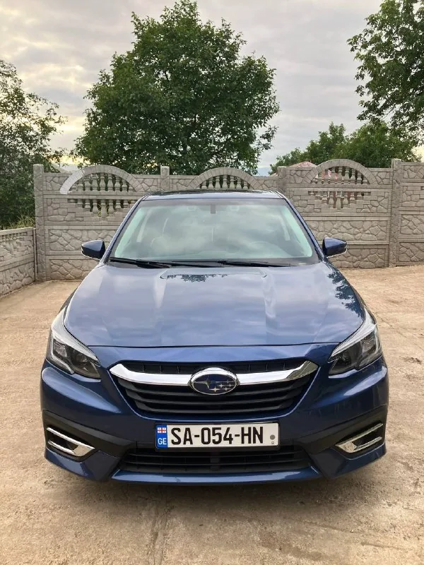 Автомобиль Subaru Legacy 1