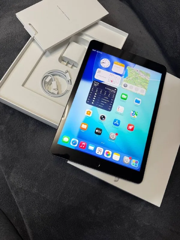 iPad 9 64 GB WiFi+ 4G 1