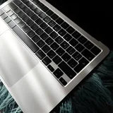MacBook Air 13 M3 16GB 512GB 4