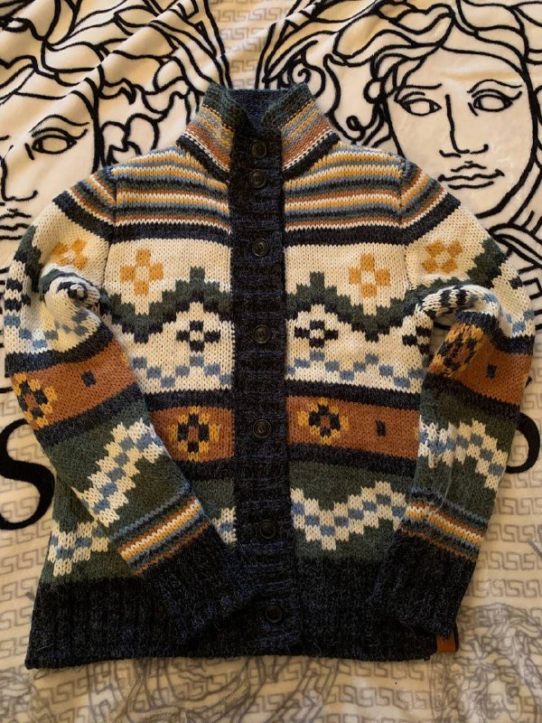 Теплая вязанная кофта размер S