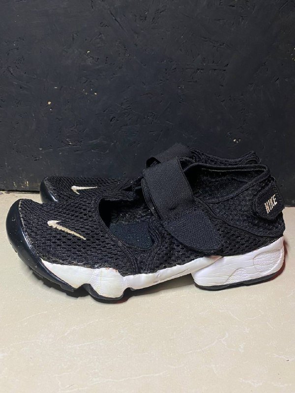 Кроссовки Nike размер EUR 39-40 2