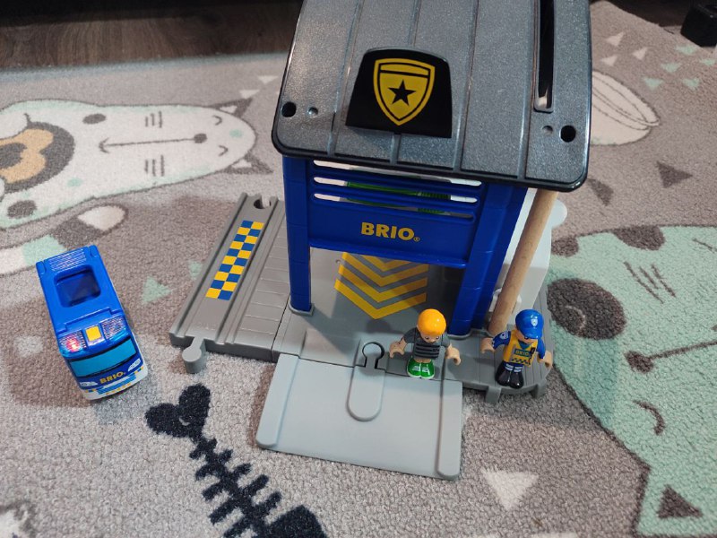 Деревянная железная дорога Brio, наборы игрушек 2