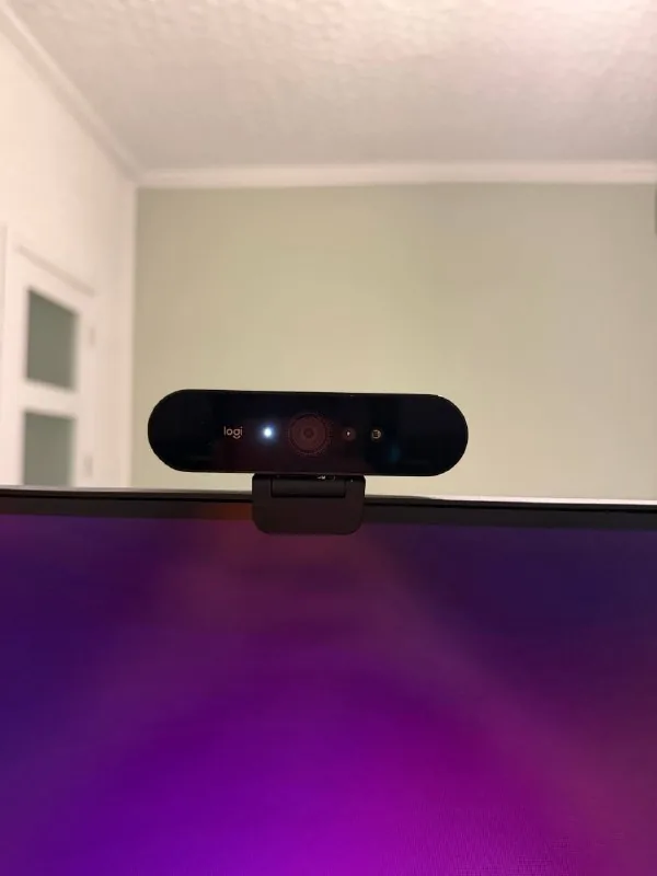 Logitech BRIO 4K Pro камера