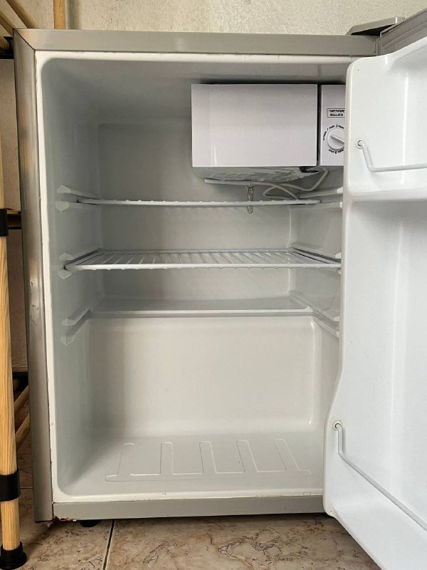 коврик, складной столик, стул, мини холодильник, обогреватель 6